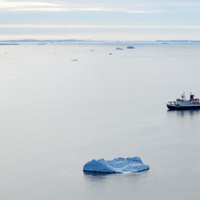 Antarktis: Rekord-Tief der Meereisbedeckung